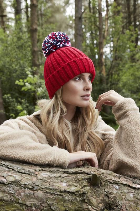 Tupsupipo Hygge teddyvuorella - Pipot omalla logolla - B390 - 1